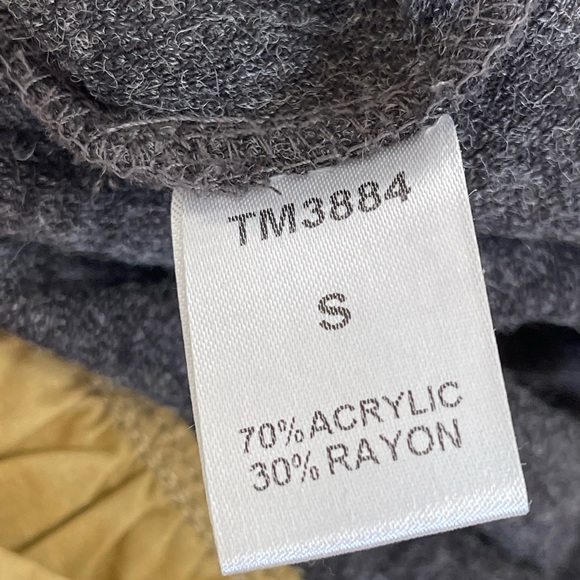 THML Gray and Yellow Ruffle Tiered Back Sweater Size S - Picture 12 of 14